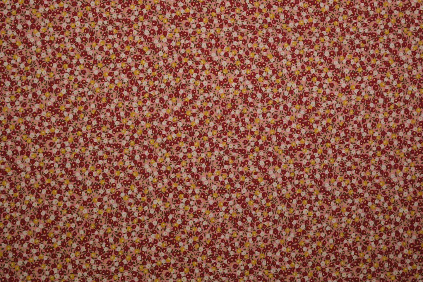 Baumwollstoff Ditsy-Blumen Pink Rot - Webware Materialqualität 140cm