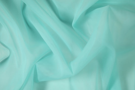 Leichter Tüll in Mint – ideal für festliche Mode