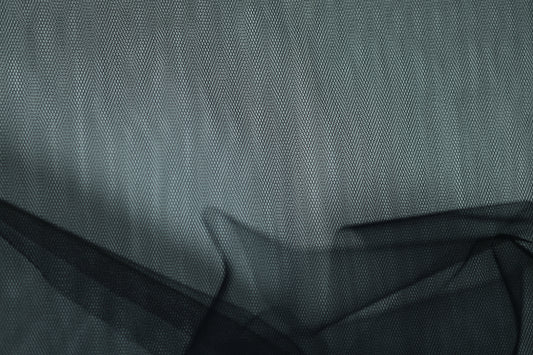 Feiner Tüll in Schwarz – vielseitig einsetzbar für kreative Nähideen