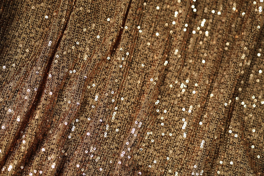 Paillettenstoff in Champagnerfarbe – perfekt für Abendkleider