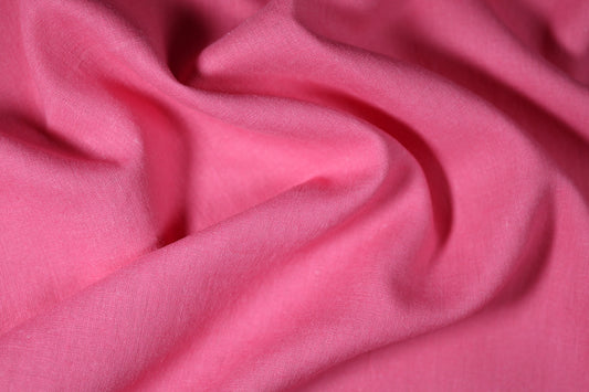 Natürliches Leinen in Pink – atmungsaktiv, pflegeleicht und stilvoll