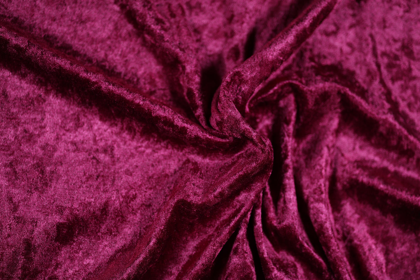 Bordeaux Pannesamt Stoff – elegant und glänzend