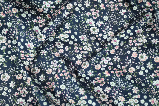 Hochwertiger Stretchstoff mit Blumenmuster in Mitternachtsblüten – perfekt für Nähen und Design