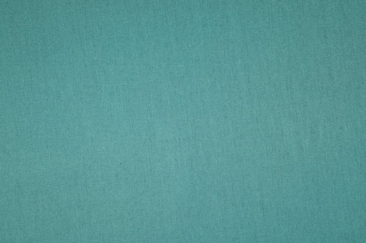 Weicher und luftiger Stoff aus Leinenmischung in Türkisgrün