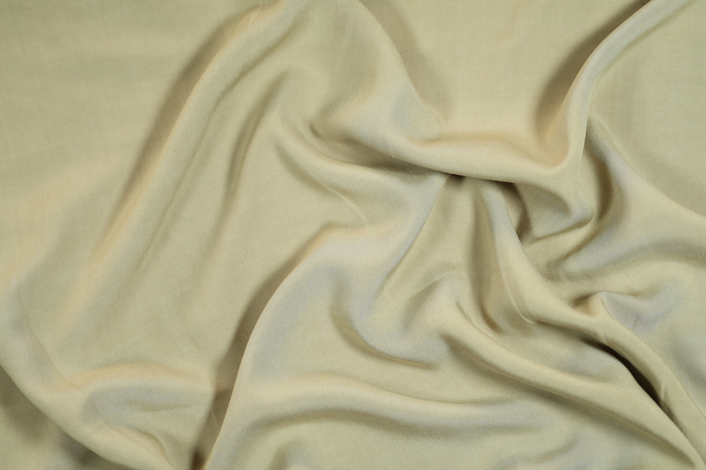 Viskose in Sandbeige mit weicher Oberfläche – perfekt für Röcke