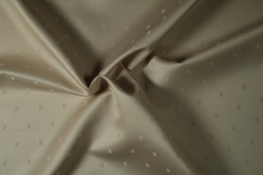 Kochfester Polyesterstoff mit dezentem Punktedesign