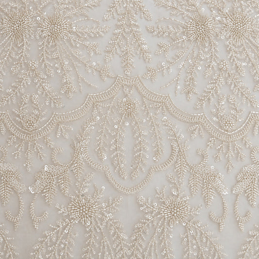 Brautspitze Ivory mit Perlen – Musterrapport – Stoffeya