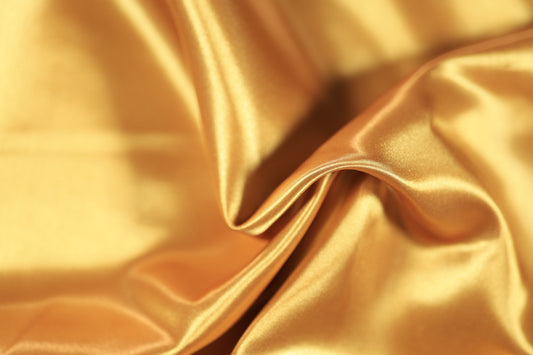 upfer-gold Satin Dekostoff für festliche Akzente
