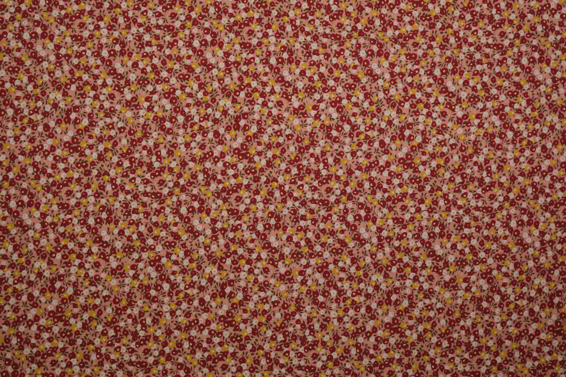 Baumwollstoff Ditsy-Blumen Pink Rot -  Webware Materialqualität 140cm