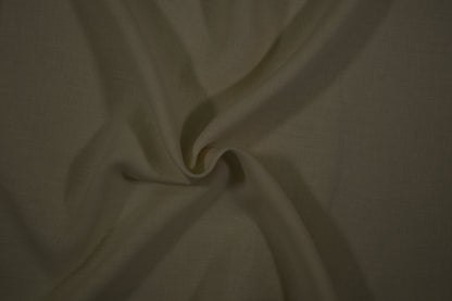 Beiger Leinenstoff – feine Struktur für Kleidung und Heimtextilien