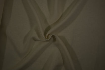 100% Leinen Stoff in Beige – weicher Fall und natürliche Optik