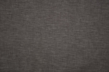 100% Leinen Stoff in Grau – natürliche Struktur in Nahaufnahme