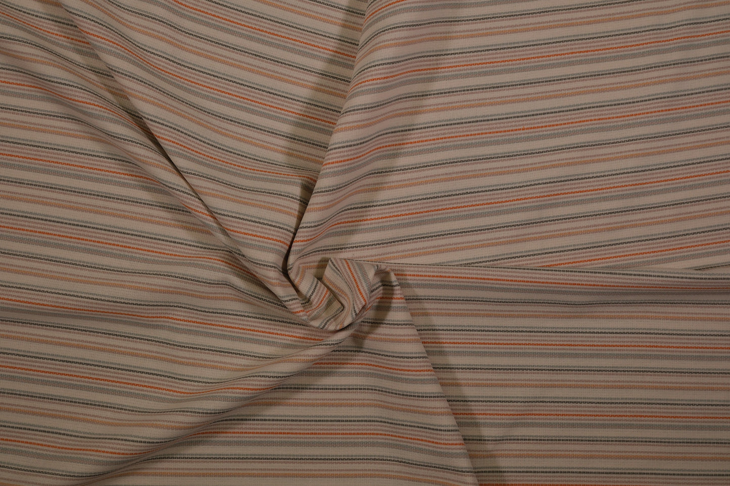 Detailansicht Baumwolldesign mit Streifen