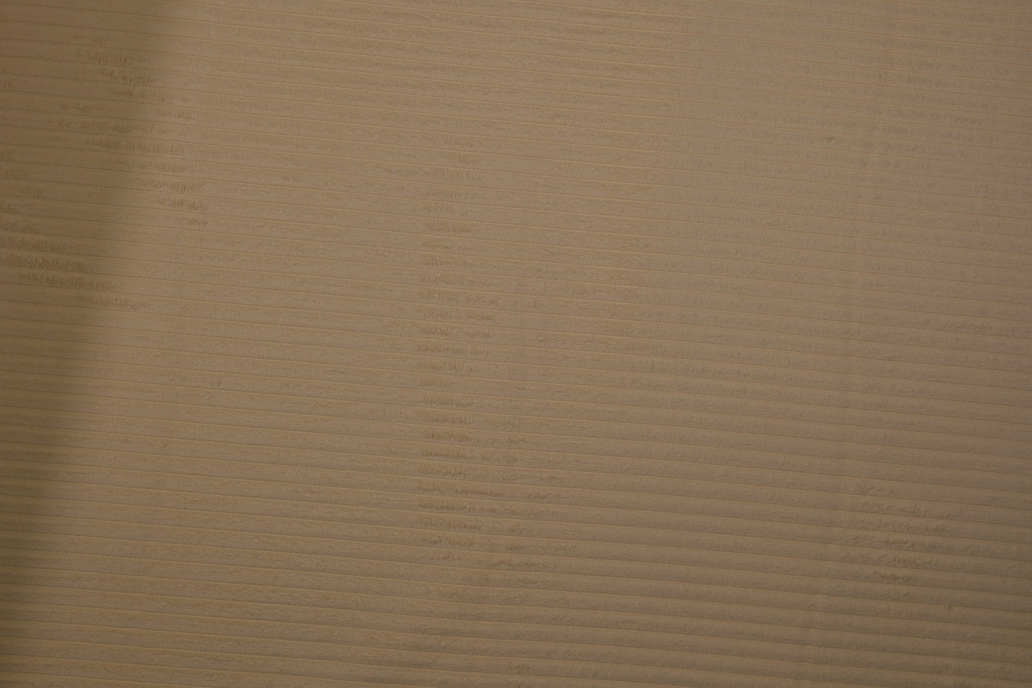 Heller Cord Möbelstoff in Creme – weicher Polsterstoff mit Rippenstruktur 140 cm breit Meterware