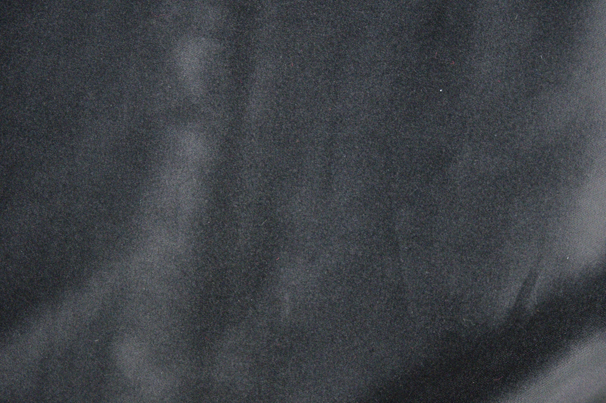 Baumwollsamt in Dunkelgrau mit weicher, matter Samtoberfläche 140 cm breit Meterware