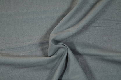 Leichtes Leinengemisch in Grau – ideal für Bekleidung